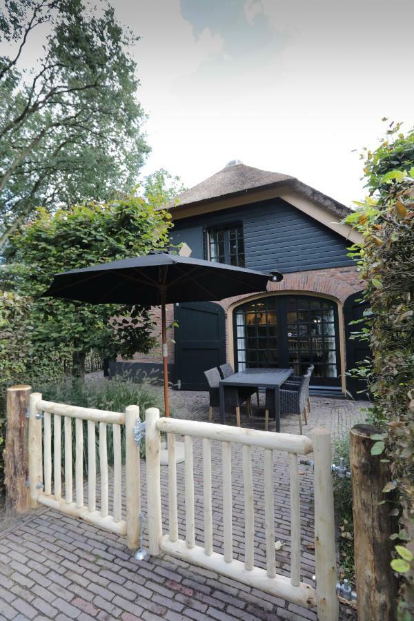 Villa Lindenhof Garderen Exterior foto